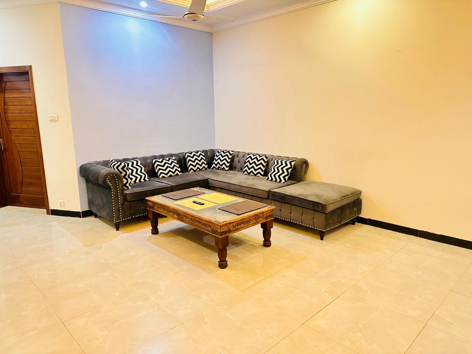 Holidazzle Lodge Islamabad Luaran gambar