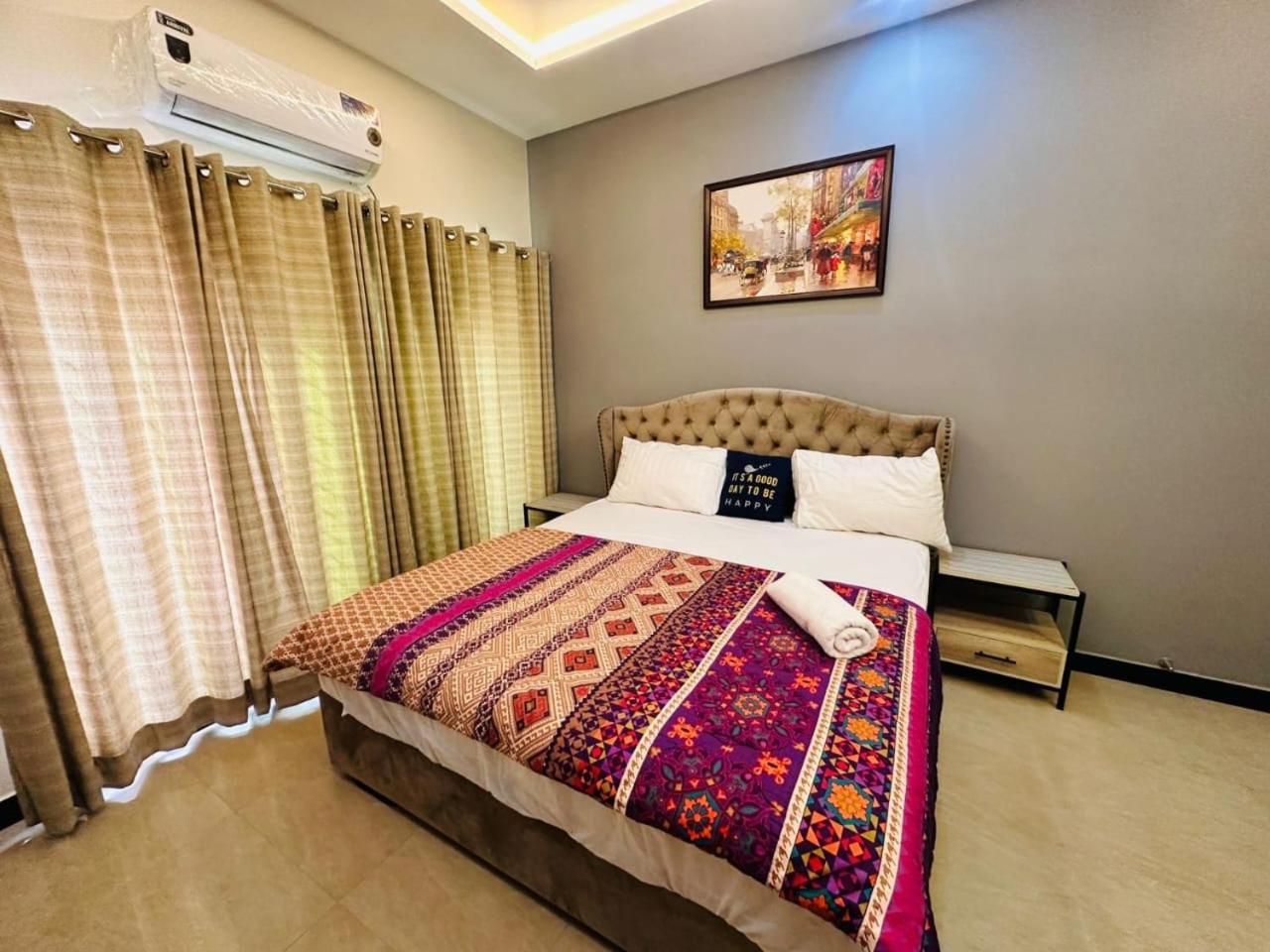 Holidazzle Lodge Islamabad Luaran gambar